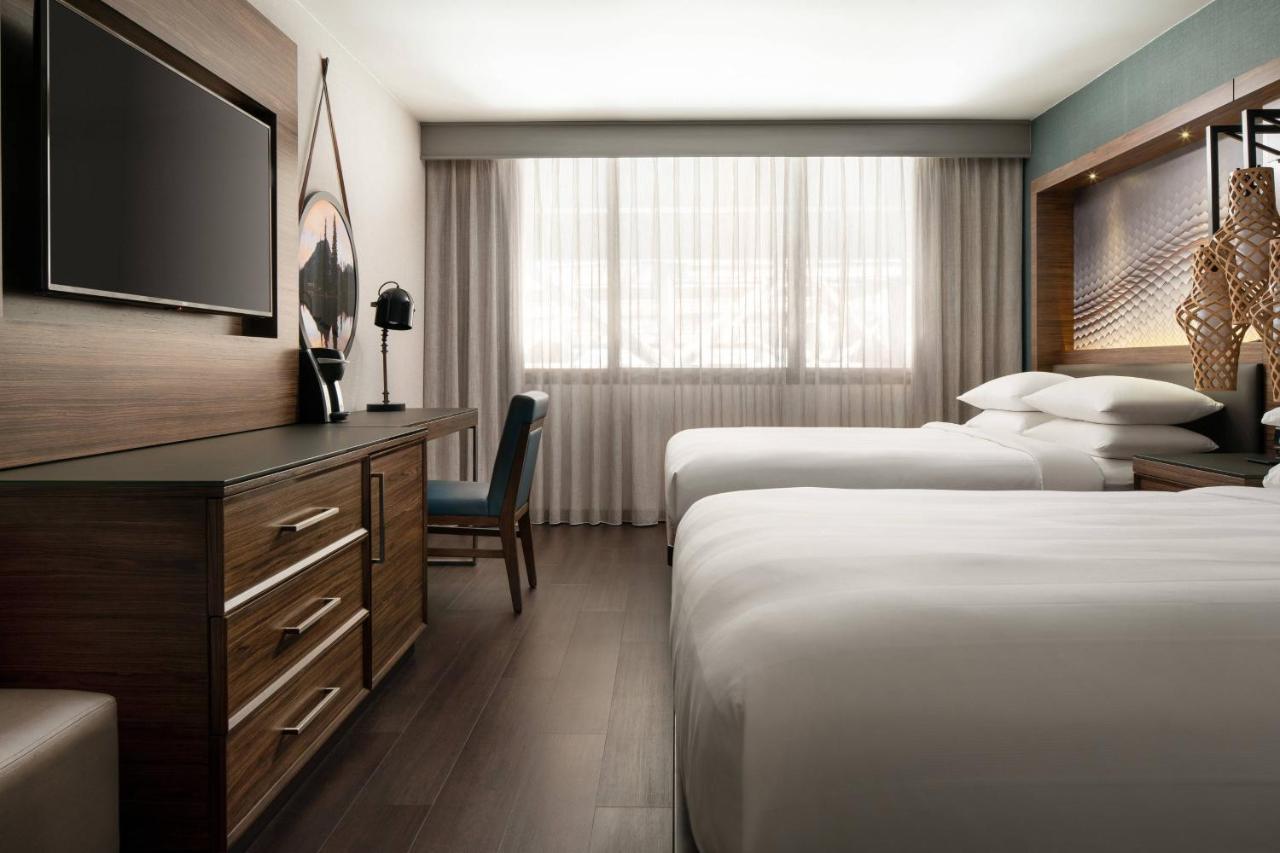 Seattle Airport Marriott Hotel 4*